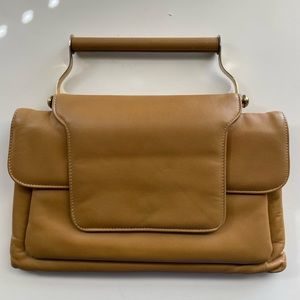 BEAUTIFUL yellow leather bag! In gratitude condition !